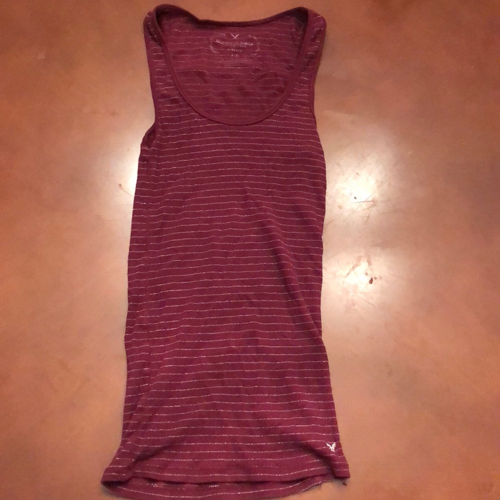Purple/burgundy? Long tank American Eagle S